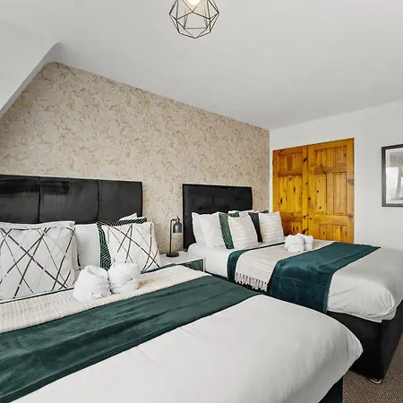 The Grand Retreat - Games - Garden Casa vacanze Bristol