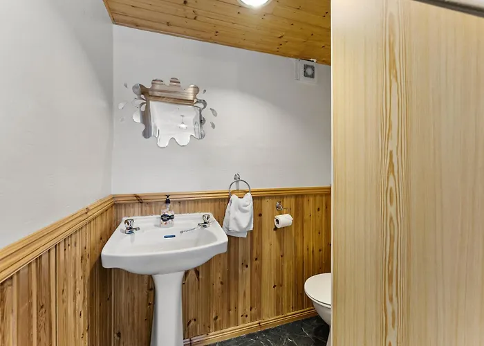 The Grand Retreat - Games - Garden Bristol