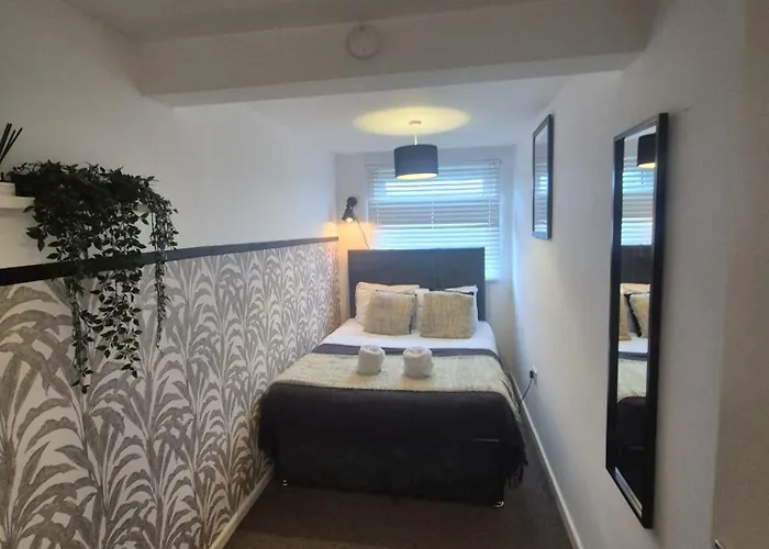 The Grand Retreat - Games - Garden Bristol