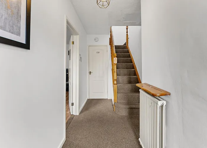 The Grand Retreat - Games - Garden Dom wakacyjny